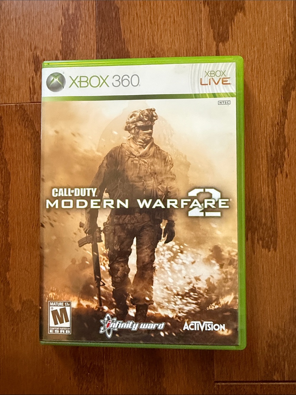 Call of Duty Modern Warfare 2 Xbox 360 Video Game Complete With Manual